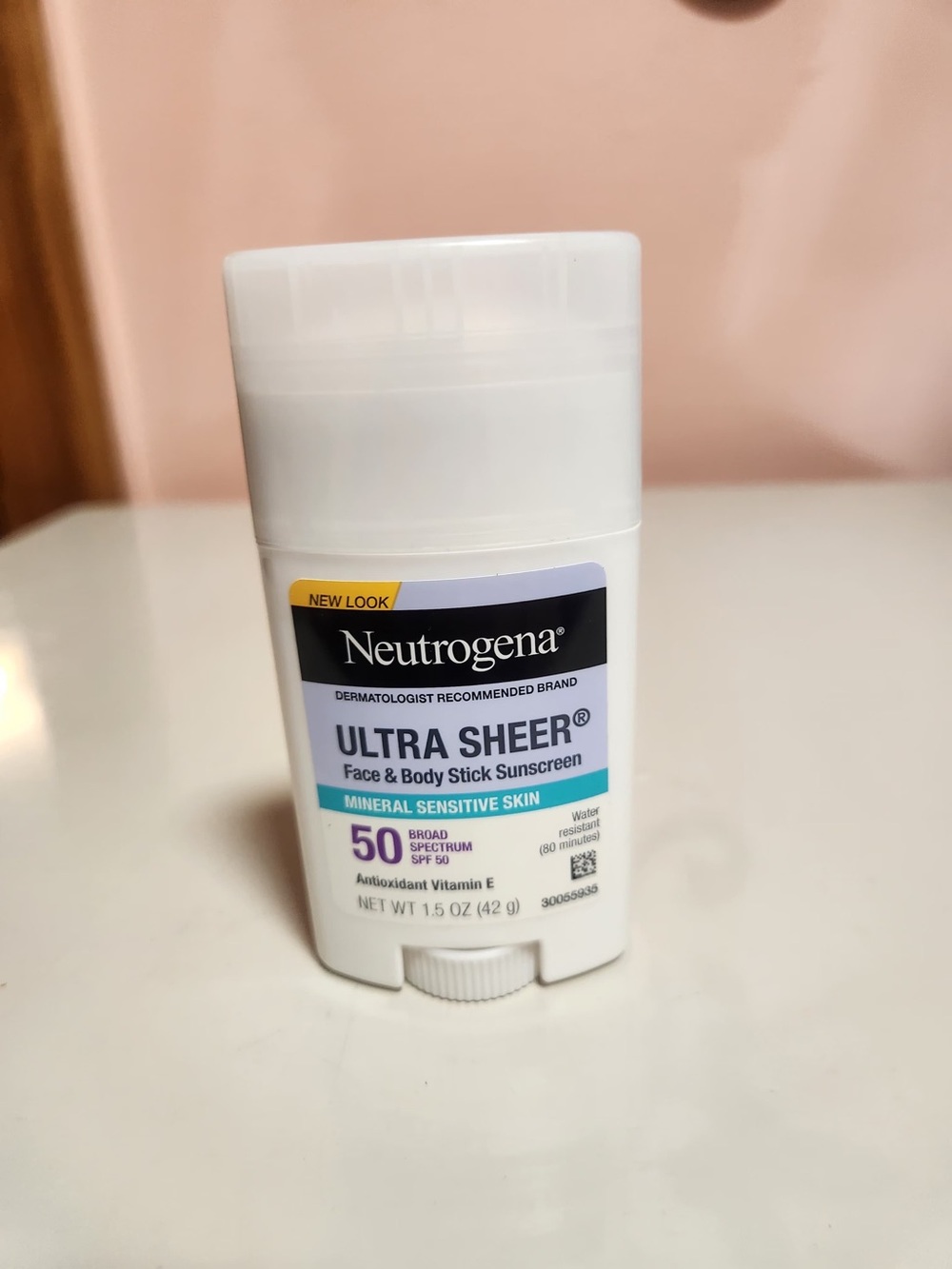 Neutrogena Ultra Sheer Mineral Sunscreen Stick SPF 50 Broad Spectrum 1.5 oz